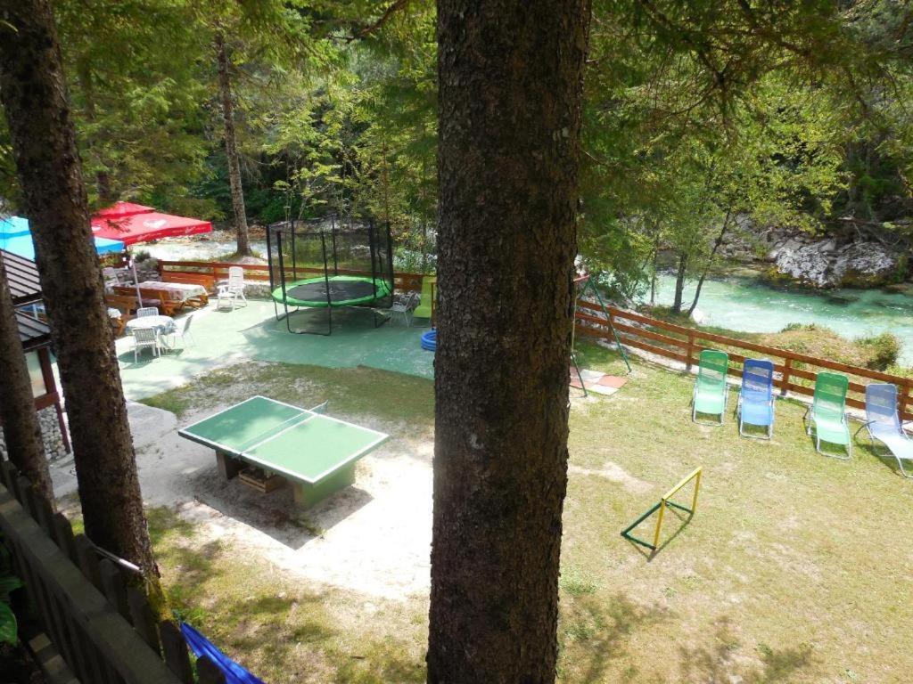 Soča Apartmaji In Sobe Cuder מראה חיצוני תמונה